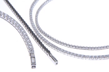 Houmann's populære diamant Tennis armbånd, flere farver, diamant str, farver og længder.